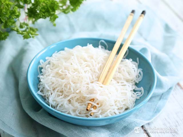 beneficios fideos shirataki keto Konjac