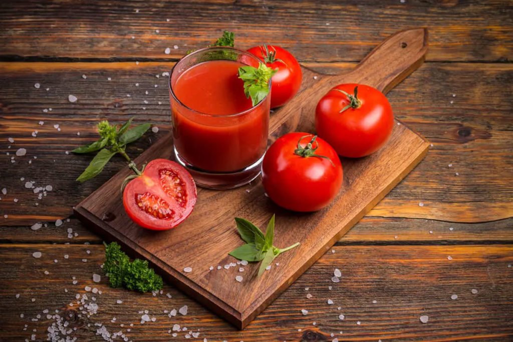 jugo de tomate carbohidratos